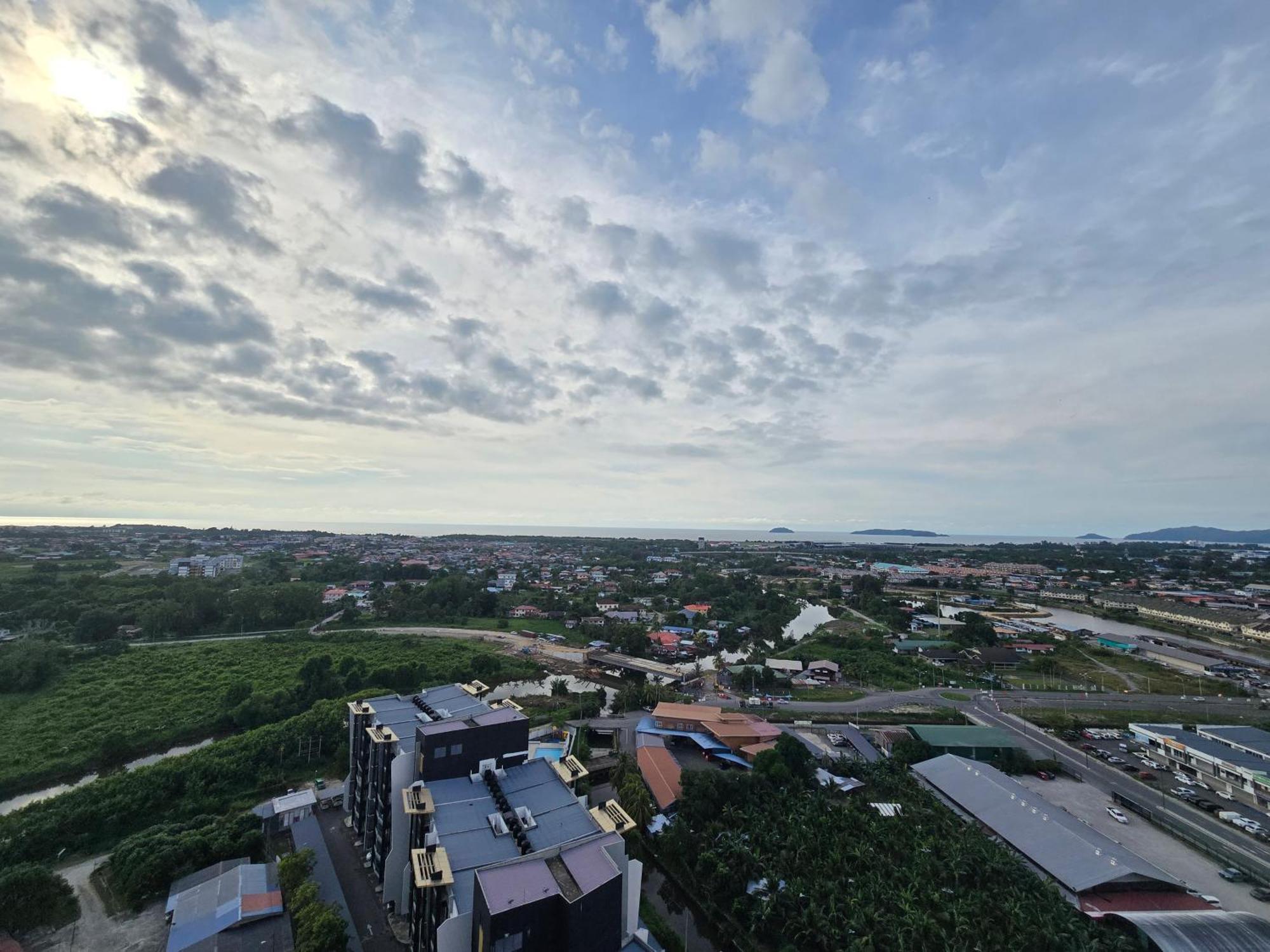 K Avenue Sunset View Condomonium - Kota Kinabalu Airport Exteriör bild